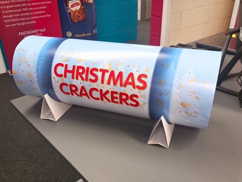 “Christmas Crackers” event visual solution.